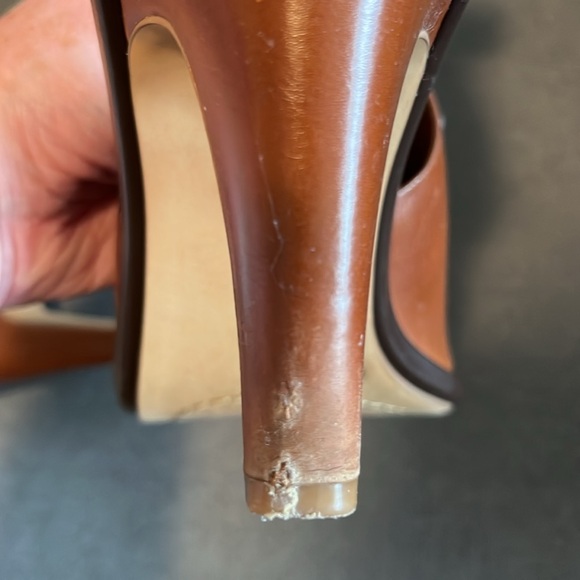 Vince Camuto brown sandals - Picture 6 of 8